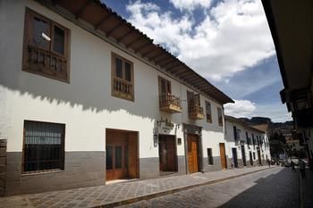 Selina Plaza De Armas Cusco image 1